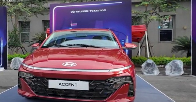 Cận cảnh 2024 Hyundai Accent mới tinh, giá từ 439 triệu đồng