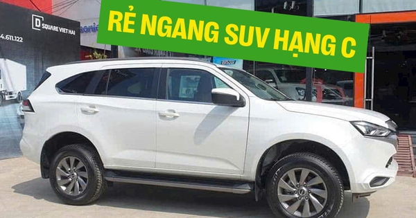 Isuzu mu-X giảm giá sốc xuống còn 875 triệu đồng, rẻ ngang SUV hạng C, hợp với người dùng không 