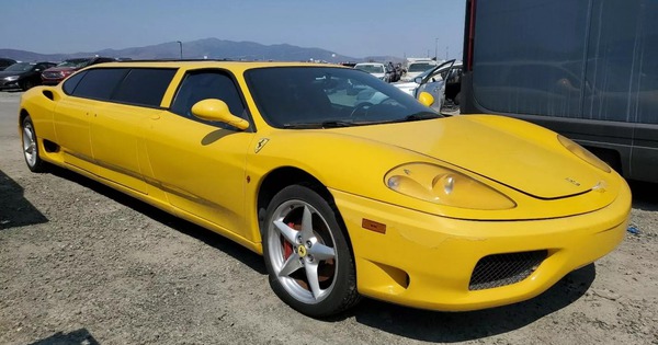 Chiếc Ferrari này nhìn thì hay nhưng rao bán mãi nhiều năm không được, lý do lại đến từ bản độ cực kỳ tâm huyết và độc đáo
