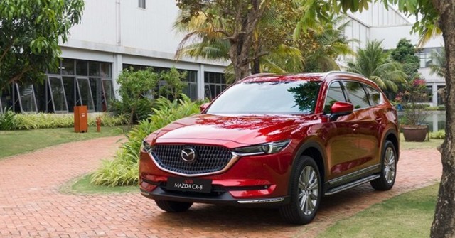 Mazda CX-8 bản rẻ nhất giá 949 triệu đồng, giảm 50% lệ phí trước bạ