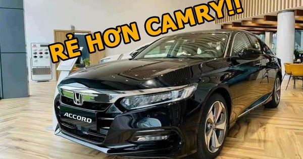 Honda Accord giảm giá 250 triệu tới tận Tết Nguyên đán, quyết thoát khỏi nhóm xe bán chậm