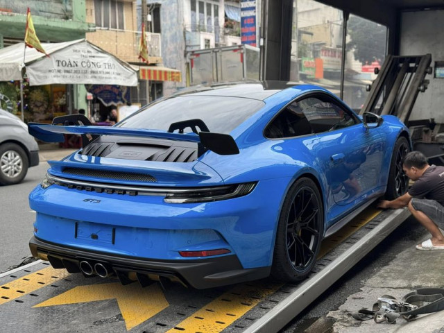 Chiếc Porsche 911 GT3 siêu hiếm tại Việt Nam có chủ sau 2 năm chờ đợi