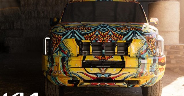 Xe bán tải Kia Tasman lộ điện trong lớp ngụy trang nghệ thuật
