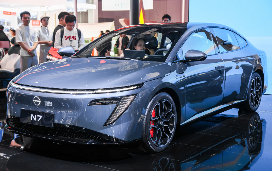 Nissan N7 ra mắt: Sedan điện 5 cửa, giá hấp dẫn, công nghệ ngập tràn
