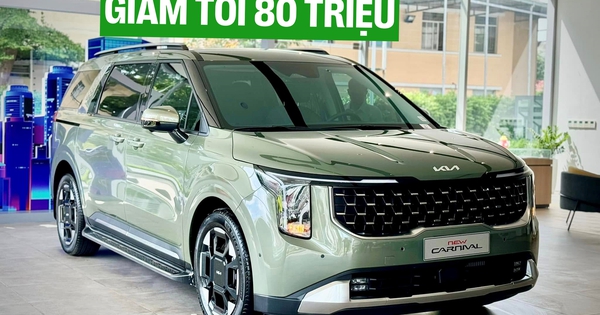 Kia Carnival máy dầu giảm tới 80 triệu: Bản tiêu chuẩn vẫn đắt hơn Custin cao nhất, nhưng con số này cho thấy người Việt mua xe không chỉ vì giá