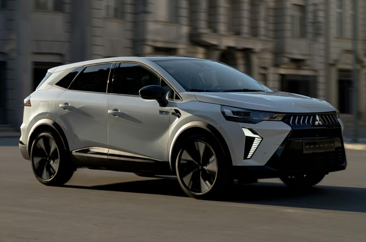 Mitsubishi Grandis 2026 trình làng: Lột xác từ MPV truyền thống sang crossover