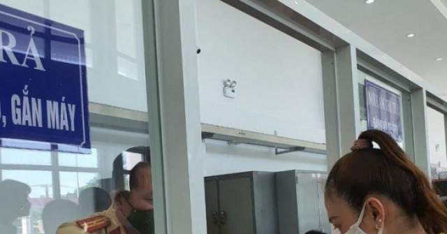 Lý giải việc thay đổi lệ phí đăng ký biển số xe, đăng ký xe ô tô sau sáp nhập