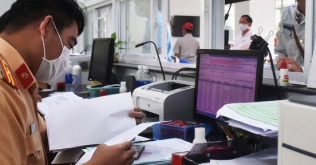 Phí đăng ký ô tô ở Bình Dương, Bà Rịa - Vũng Tàu (cũ) tăng lên 20 triệu đồng