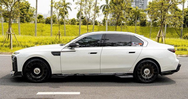BMW 735i 2023 đắt hơn cả xe mới, rao giá hơn 4,5 tỷ đồng, người bán giải thích: 