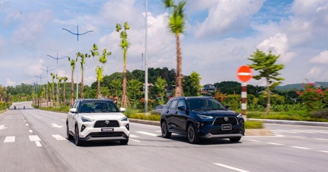 Giá xe Toyota Yaris Cross niêm yết và lăn bánh tháng 9/2024