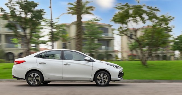 Giá xe Toyota Vios tháng 9/2025, hỗ trợ 100% lệ phí trước bạ