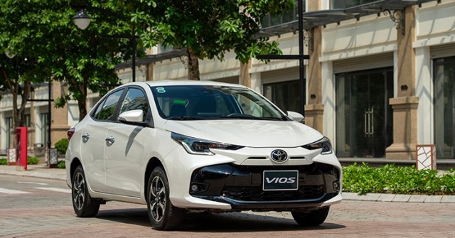 Ưu đãi đến 50% thuế trước bạ, sở hữu xe Toyota ngay trong tháng 3