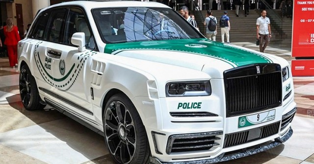 Rolls-Royce Cullinan Mansory gia nhập lực lượng cảnh sát Dubai