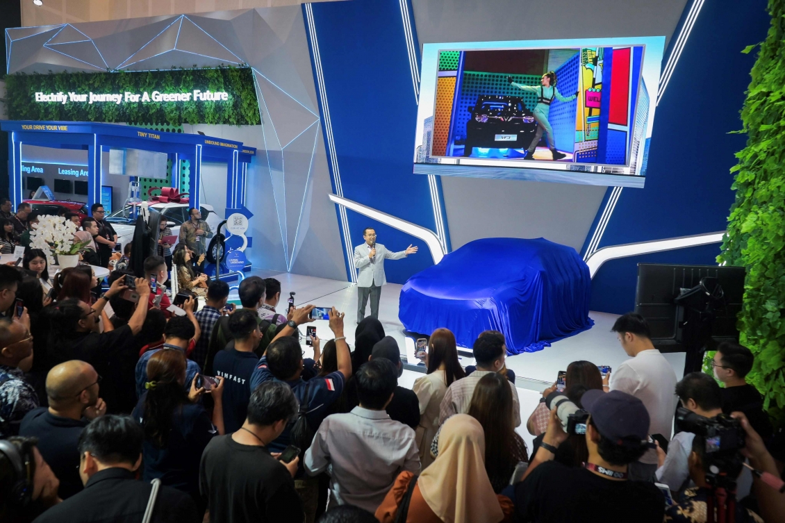 VinFast lập kỷ lục tại IIMS Surabaya 2025 với 4 giải thưởng