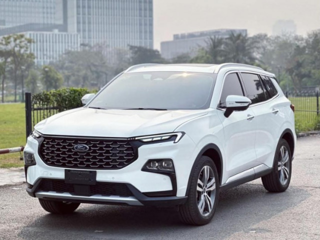 Ford Territory được ưu đãi gần 100 triệu đồng tại đại lý, giá ngang Hyundai Creta