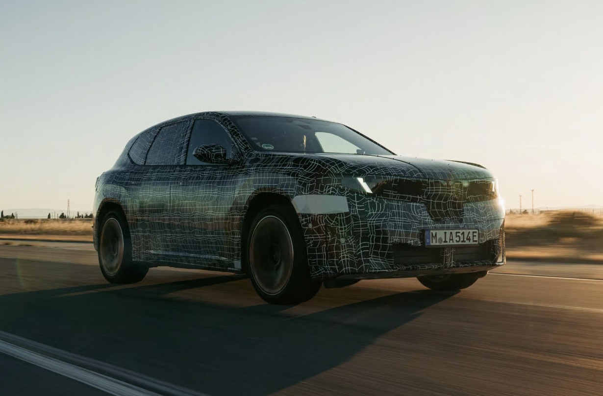 BMW iX3 2026: Chỉ 10 phút sạc – chạy hơn 350 km, phạm vi hoạt động lên tới 800 km!