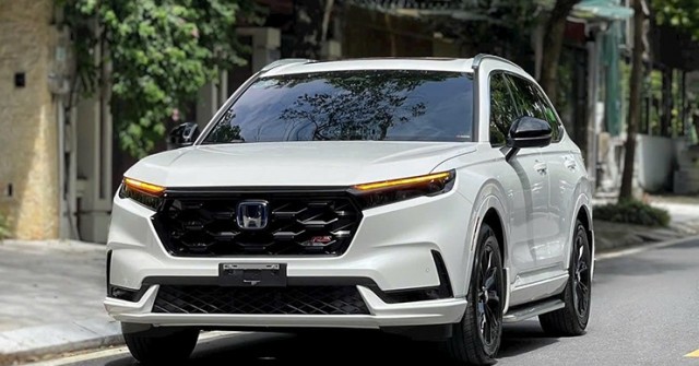 Giá xe Honda CR-V lăn bánh kèm ưu đãi tháng 6/2025