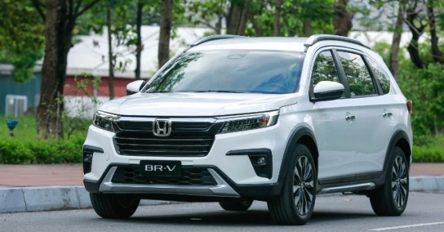 Mua xe 7 chỗ giá rẻ cho gia đình nên chọn xe nào?