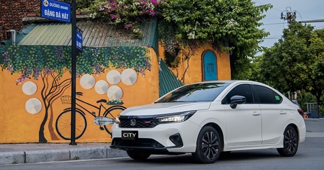 Giá xe Honda City tháng 7/2025, ưu đãi 100% lệ phí trước bạ