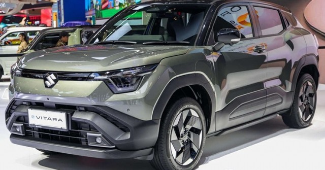 Cận cảnh mẫu xe điện Suzuki eVitara vừa được ra mắt