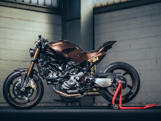 Ducati Monster S4 độ cực ngầu: Nửa Street Tracker, nửa Cafe Racer