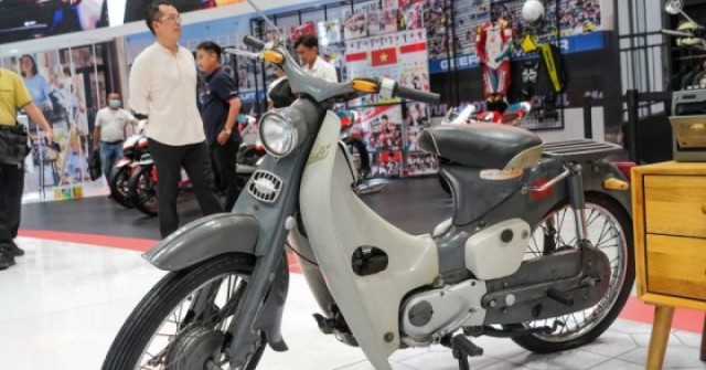 Hàng hiếm Honda Super Cub hơn 60 năm tại Việt Nam