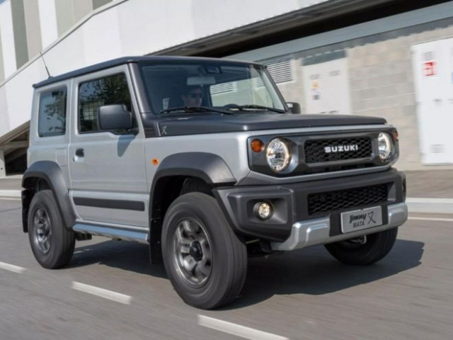 Suzuki Jimny được nâng cấp lần cuối trước khi điện hóa