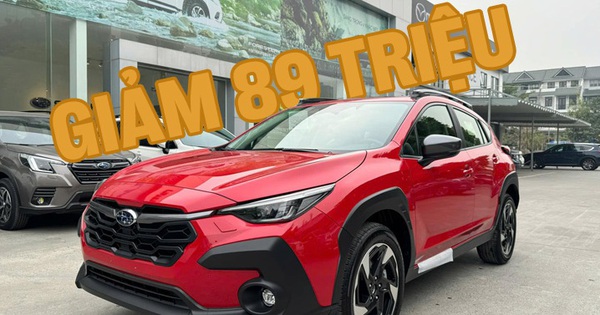 Subaru Crosstrek giảm 89 triệu cả 2 phiên bản, giá vẫn đắt ngang Hyundai Santa Fe