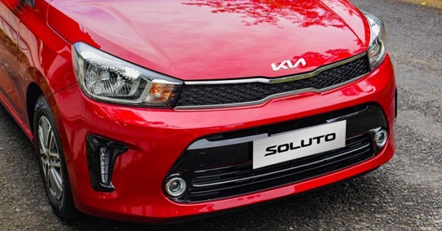 Giá xe KIA Soluto niêm yết và lăn bánh tháng 5/2025
