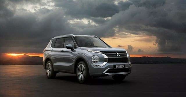Giới yêu xe nói gì về tin đồn Mitsubishi có thể bỏ dòng Outlander ở Việt Nam?