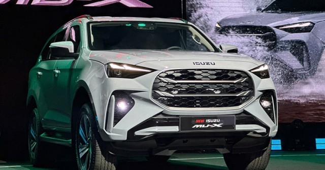 Isuzu Mu-X mới ra mắt tại việt Nam, động cơ cũ và giá bán mới