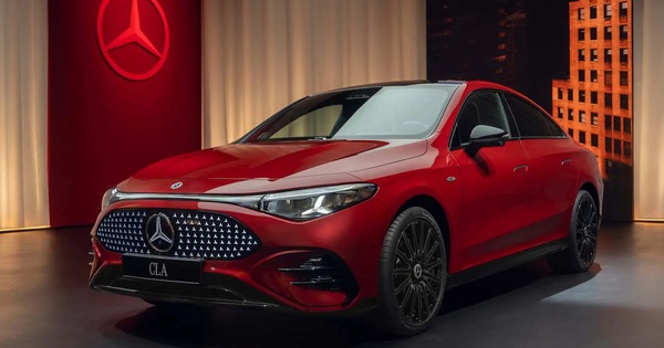 Đời mới của Mercedes-Benz CLA từng bán tại Việt Nam đắt hàng như 