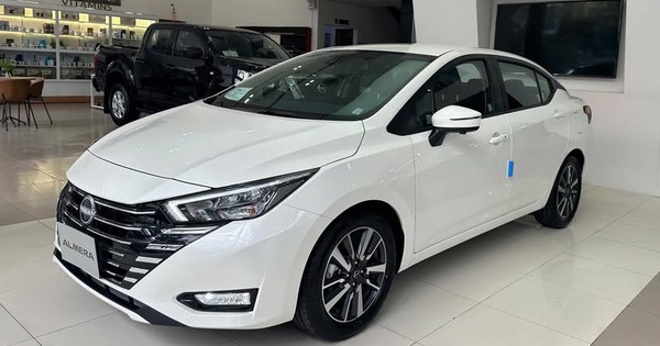 Nissan Almera 2024 mới bán hơn 1 tháng đã giảm giá tại đại lý: Bản tiêu chuẩn còn 479 triệu, tăng sức cạnh tranh Vios