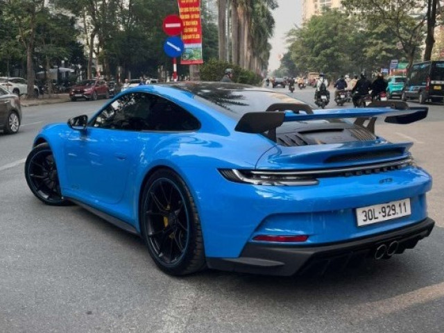 Porsche 911 GT3 tại Hà Nội xuống phố với biển định danh mới