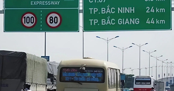 Lưu lượng xe tăng nhanh, tuyến cao tốc nối Hà Nội với các tỉnh phía Bắc được đề xuất mở rộng lên 10 làn xe