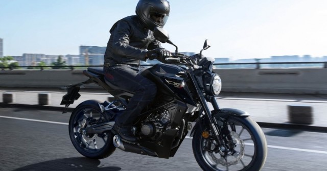 Trình làng 2025 Honda CB125R phong cách cổ điển hút dân tập chơi