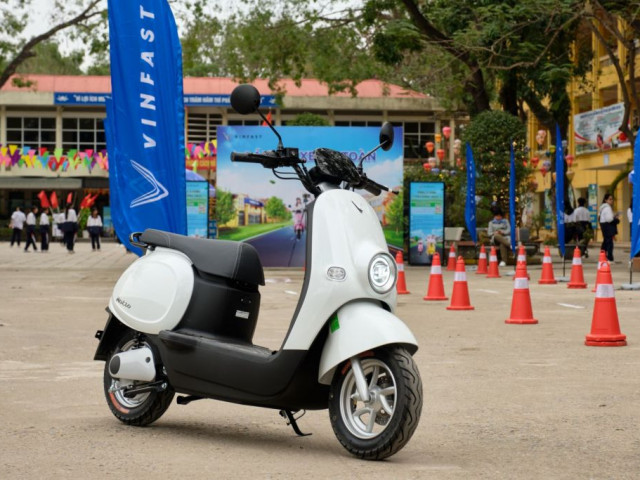 VinFast Motio chưa tới 15 triệu đồng, người dùng yên tâm mua xe mùa cao điểm
