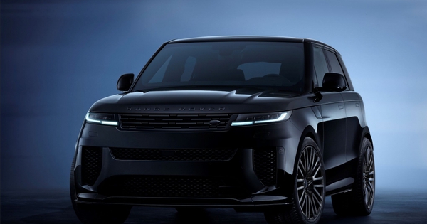 Range Rover tiết lộ phiên bản đen toàn diện cho Range Rover Sport SV