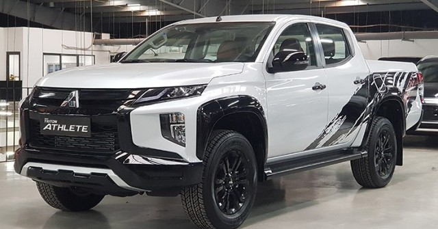 Giá xe Mitsubishi Triton niêm yết và lăn bánh tháng 9/2024