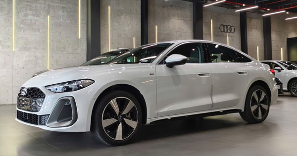 Chi tiết Audi A5 Sportback 2025 tại đại lý: Giá gần 2,2 tỷ đồng, rẻ hơn BMW 5-Series nhưng có đủ ADAS, 3 màn hình