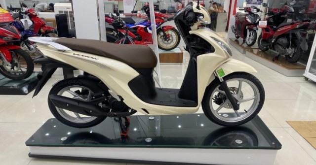 Giá Honda Vision đầu tháng 10/2024, tăng nhẹ 200 nghìn đồng