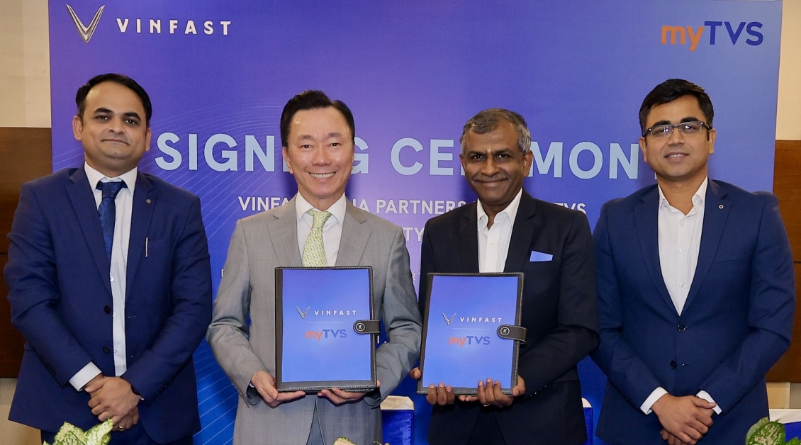 VinFast hợp tác với myTVS phát triển mạng lưới dịch vụ tại Ấn Độ