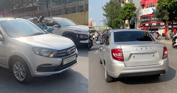 Lada Granta lộ diện trên đường phố Hà Nội: Thiếu nhiều thứ, dòng chữ đầu xe gây chú ý, chuyên gia cho rằng vẫn có một bộ phận thích