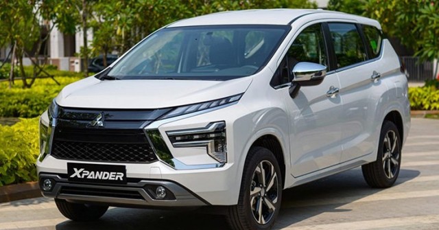 Giá xe Mitsubishi Xpander tháng 1/2025, giảm 50% phí trước bạ và tặng phiếu nhiên liệu