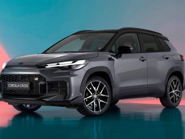 Toyota Corolla Cross GR Sport 2026 trình làng: Thiết kế sắc sảo, hiệu năng được cải thiện đáng kể