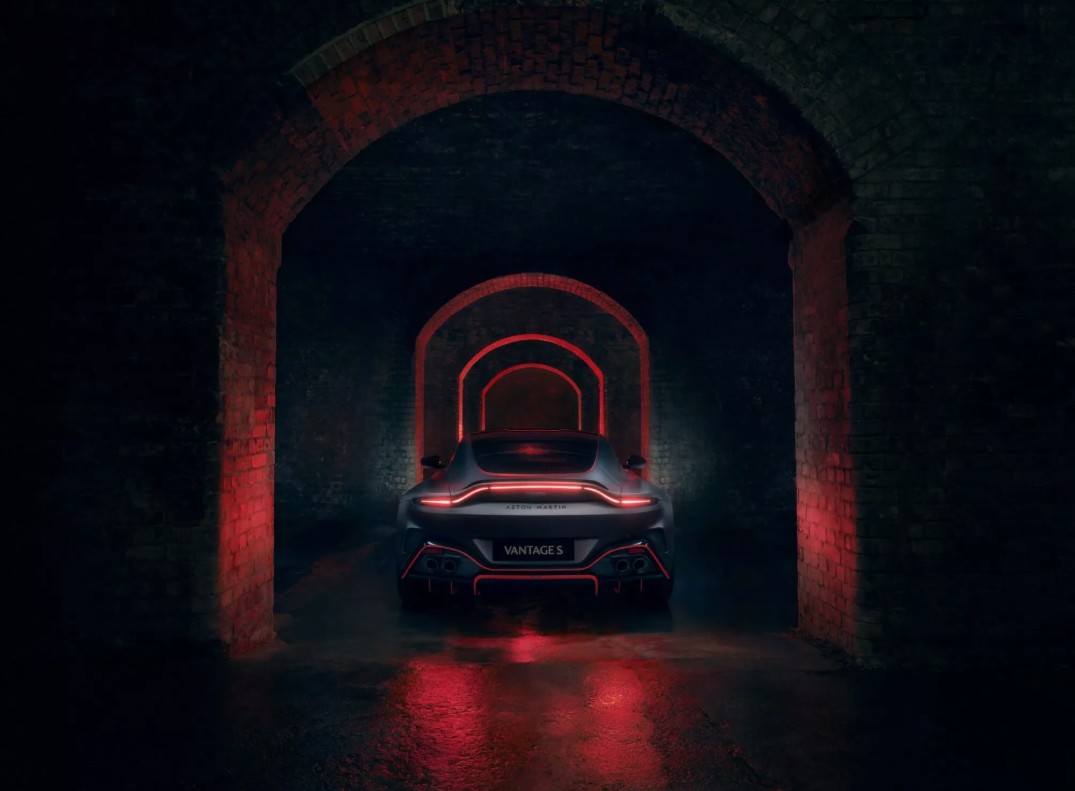 Aston Martin Vantage S 2026: Mạnh hơn, thể thao hơn và tinh chỉnh toàn diện