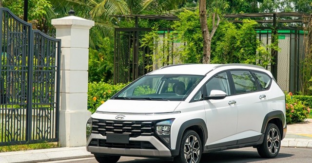 Hyundai Stargazer X giá 599 triệu đồng liệu có đáng “đồng tiền bát gạo”?