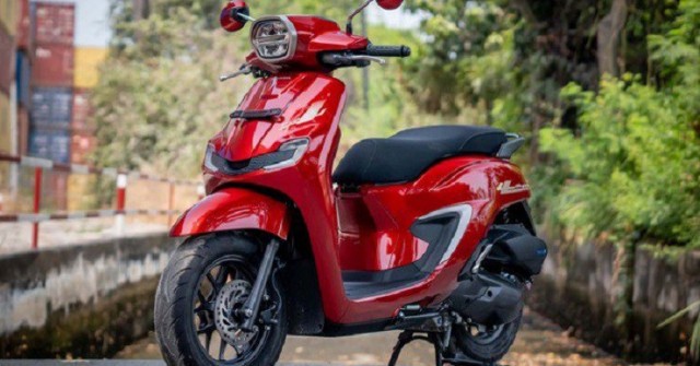 Honda Stylo 160 giảm giá chục triệu đồng sau 4 tháng về Việt Nam