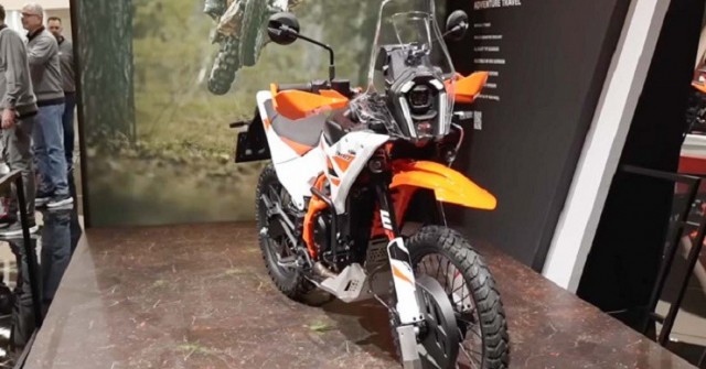 KTM "chơi lớn" khi bổ sung loạt sản phẩm mới cho dòng 390