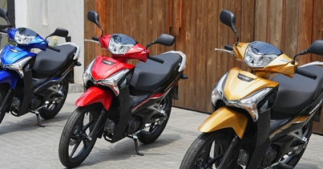 Honda Wave 125i nhập Malaysia giá hơn 75 triệu đồng